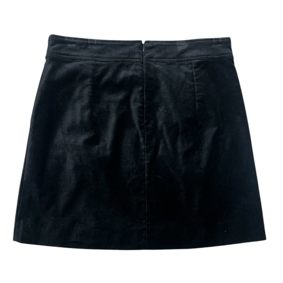 Veronica Beard Ording Crystal Button Black Velvet Miniskirt Size 6 - Picture 6 of 11